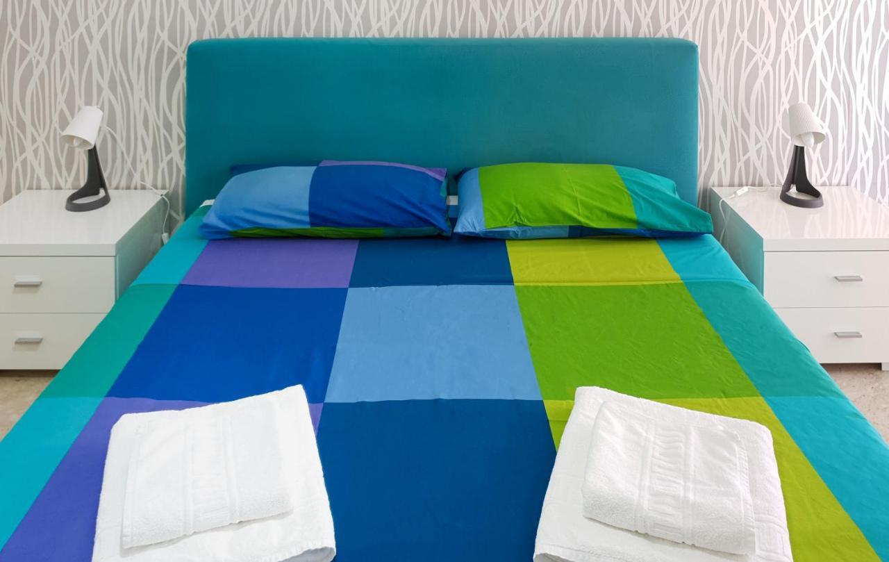 Papillon Bnb ปาแลร์โม ภายนอก รูปภาพ