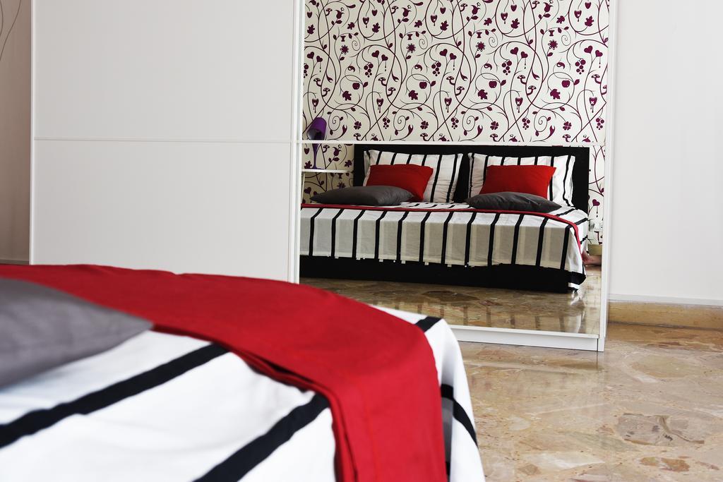 Papillon Bnb ปาแลร์โม ภายนอก รูปภาพ