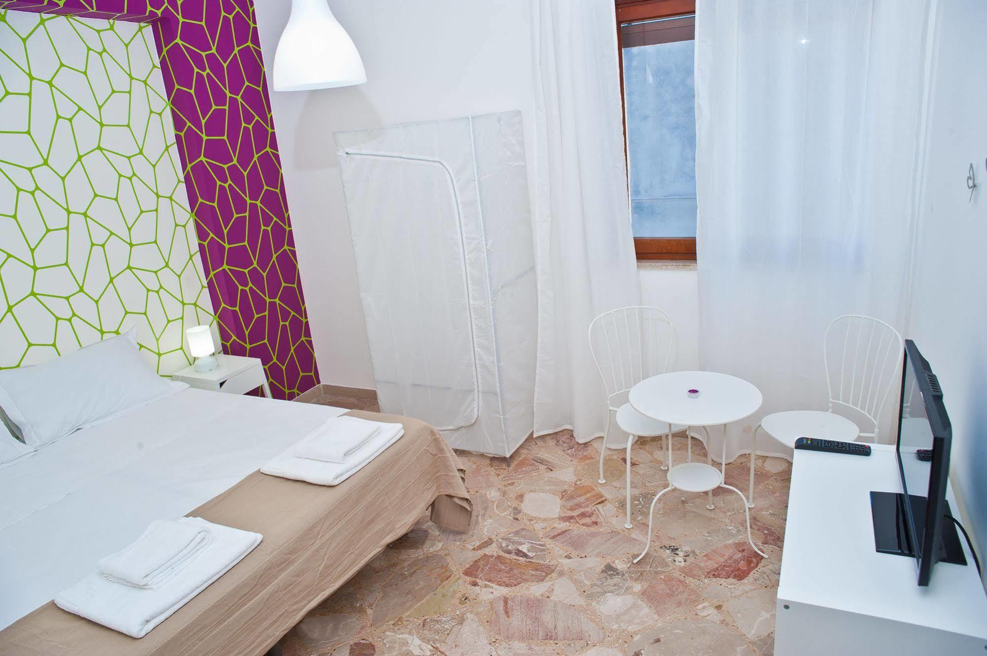 Papillon Bnb ปาแลร์โม ภายนอก รูปภาพ