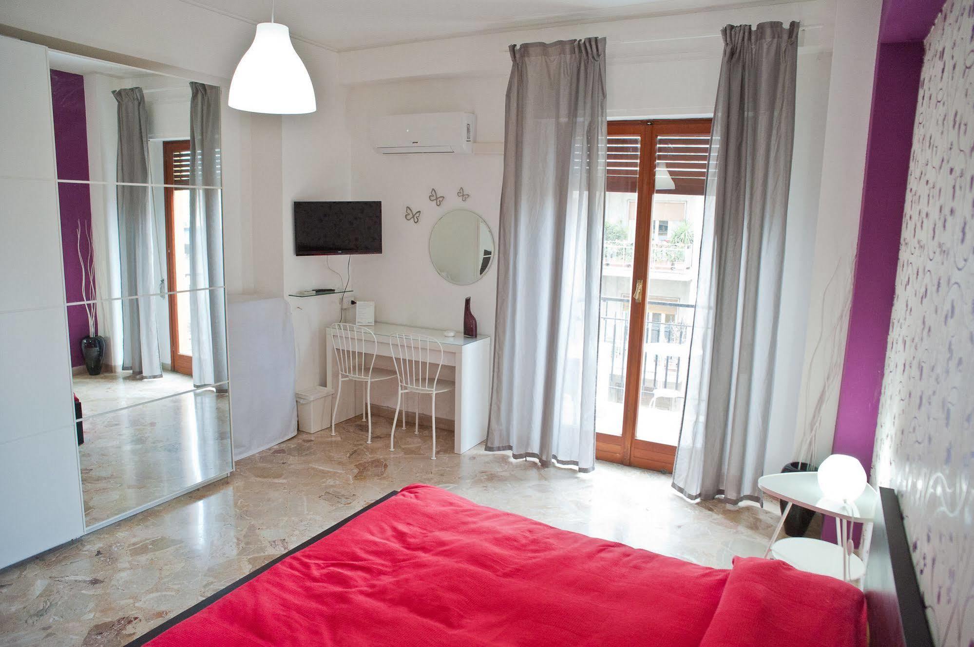 Papillon Bnb ปาแลร์โม ภายนอก รูปภาพ