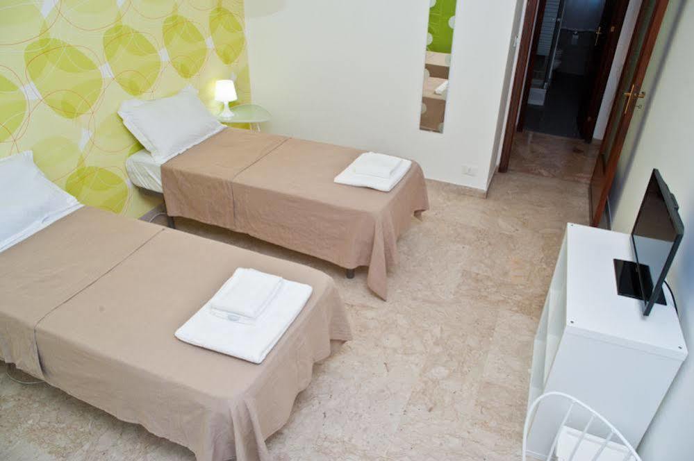Papillon Bnb ปาแลร์โม ภายนอก รูปภาพ